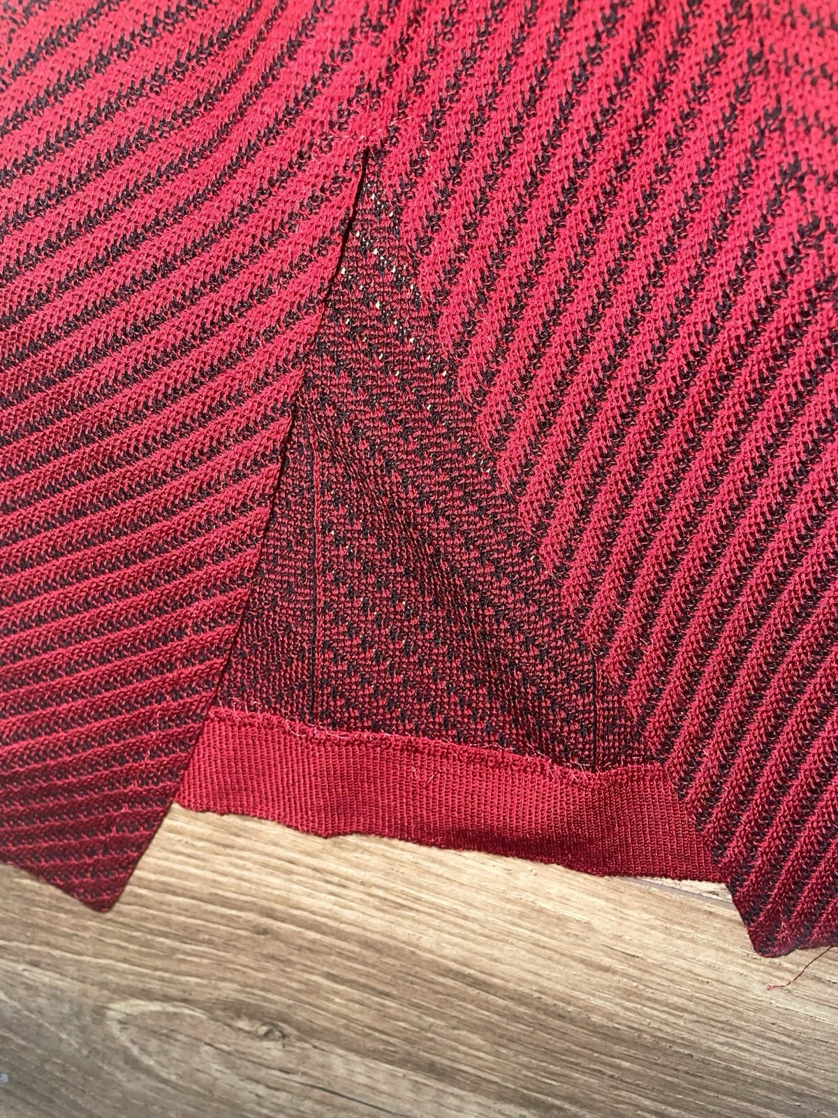 Ming Wang Herringbone Knit Knee Length Cardigan Jacket Red Black Women’s XL
