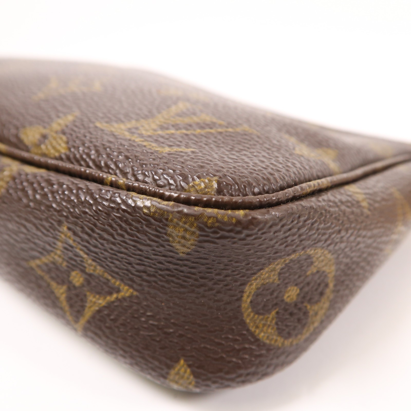 LOUIS VUITTON LV GHW Pochette Accessoires Pouch Handbag Monogram Brown