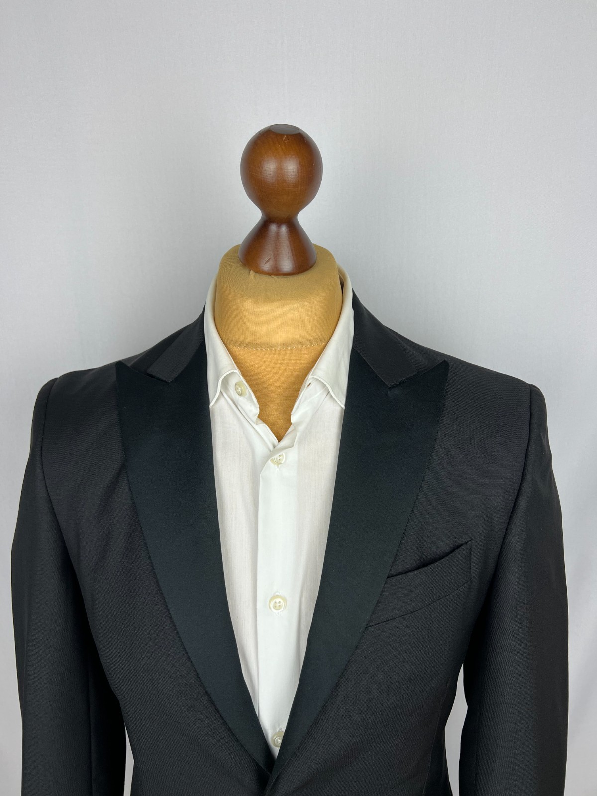 HACKETT Mayfair Gorgeous Solid Black WoolMohair Peak-Lapel Tuxedo Suit 36US46IT