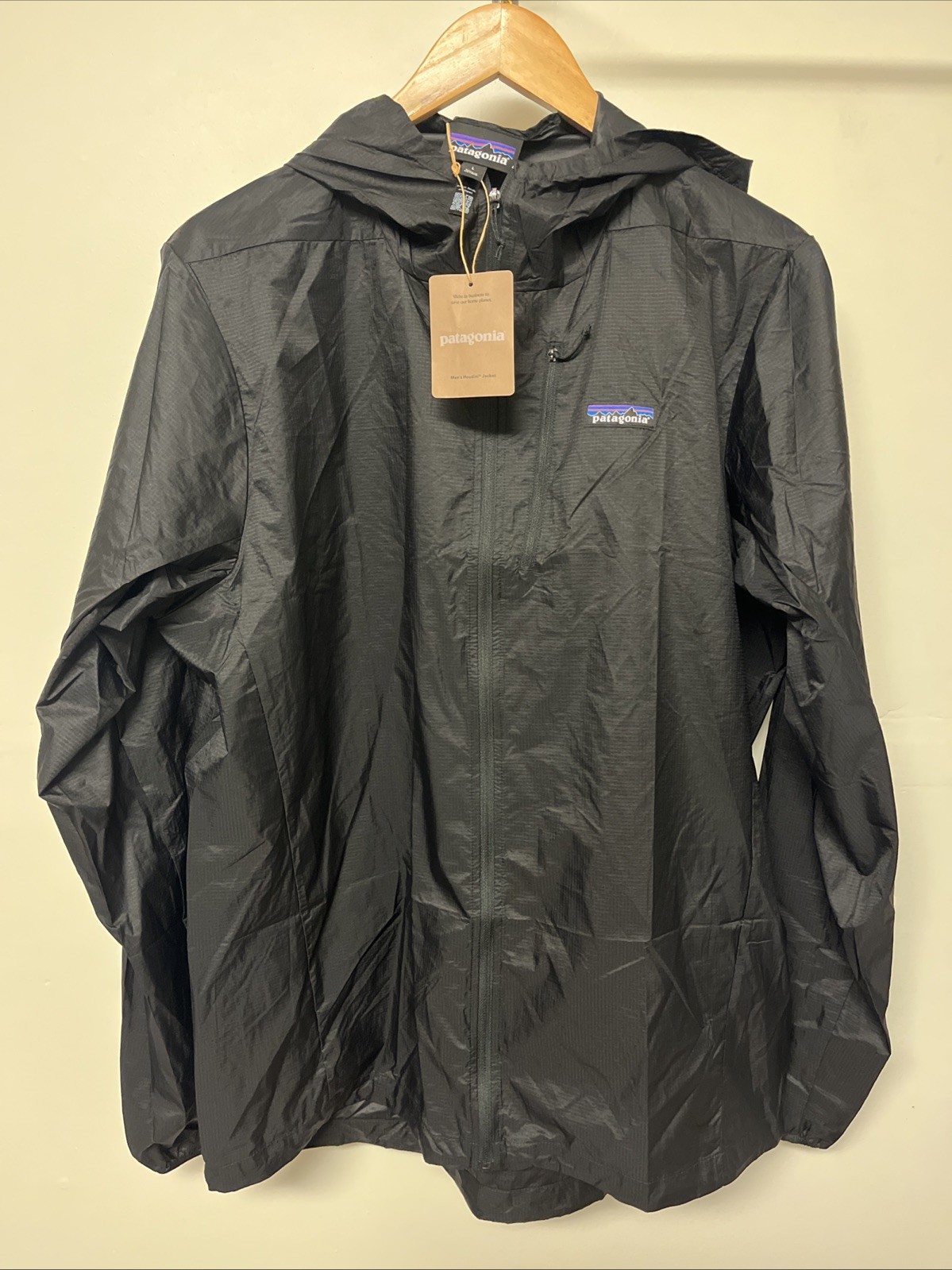 NEW Patagonia Houdini Full Zip Jacket Men’s Small Black SP26 24142