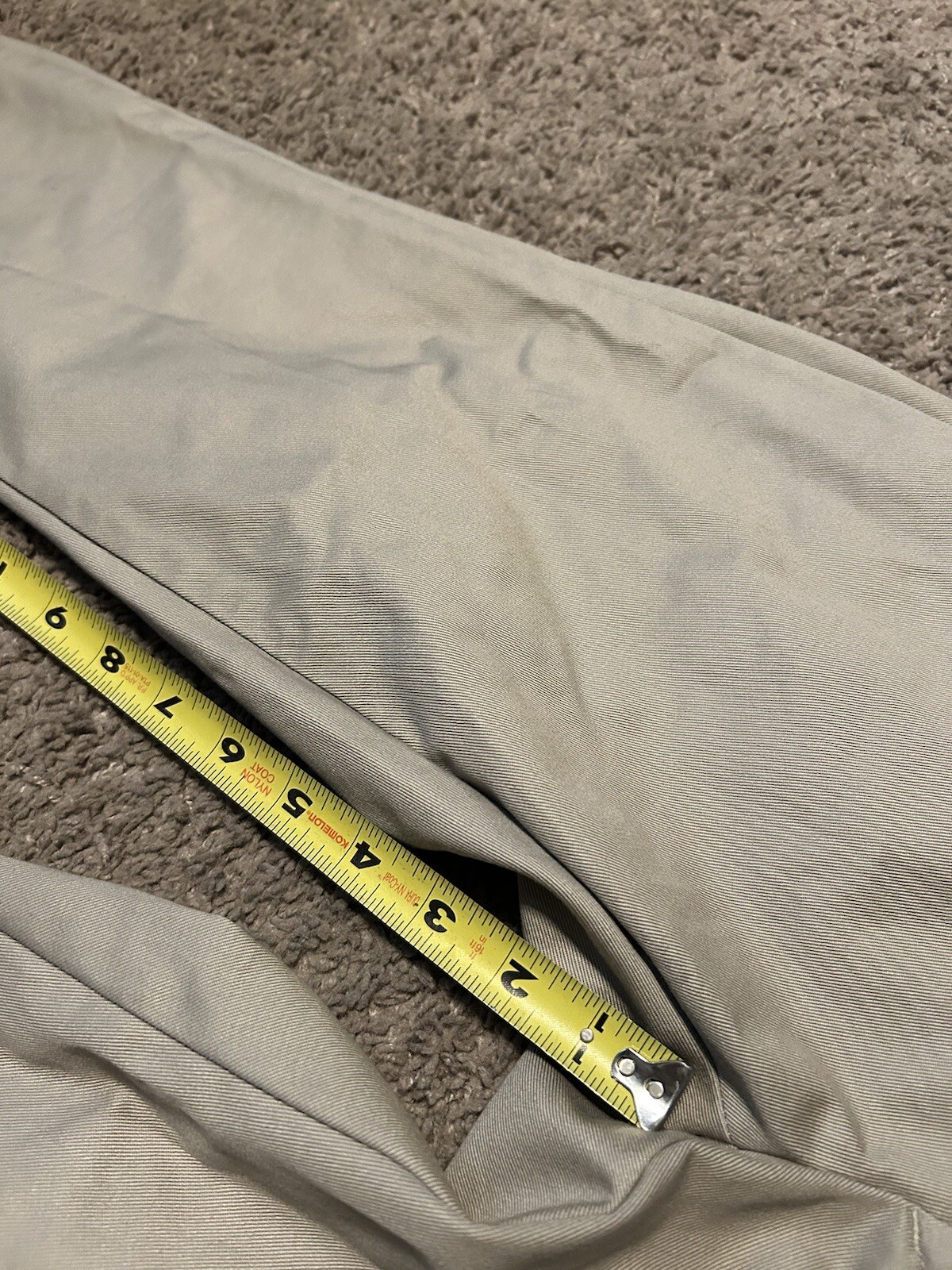 NWT IZOD Men’s American Chino 30WX29L Slim Fit Pants! 59.5$MSRP! MEASURMENTS