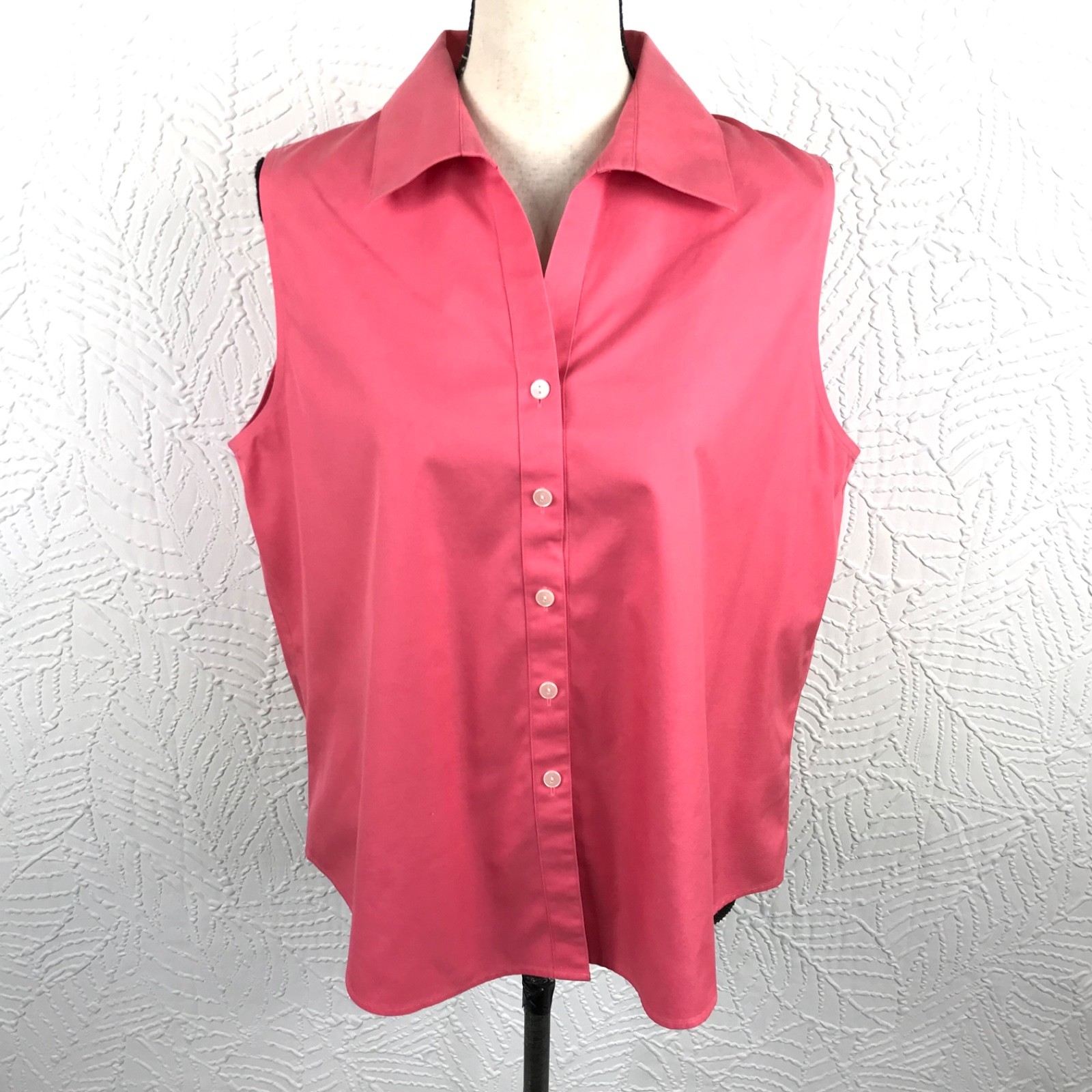 Talbots Wrinkle Resistant Sleeveless Shirt Top Womens Size 16 Pink Button Down