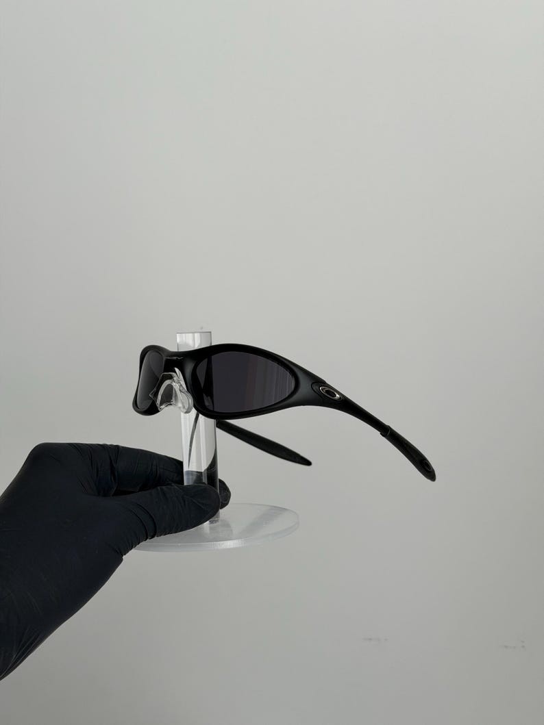 Oakley Minute 1.0 Triple Black Sunglasses Y2K Gorpcore Cycling Retro