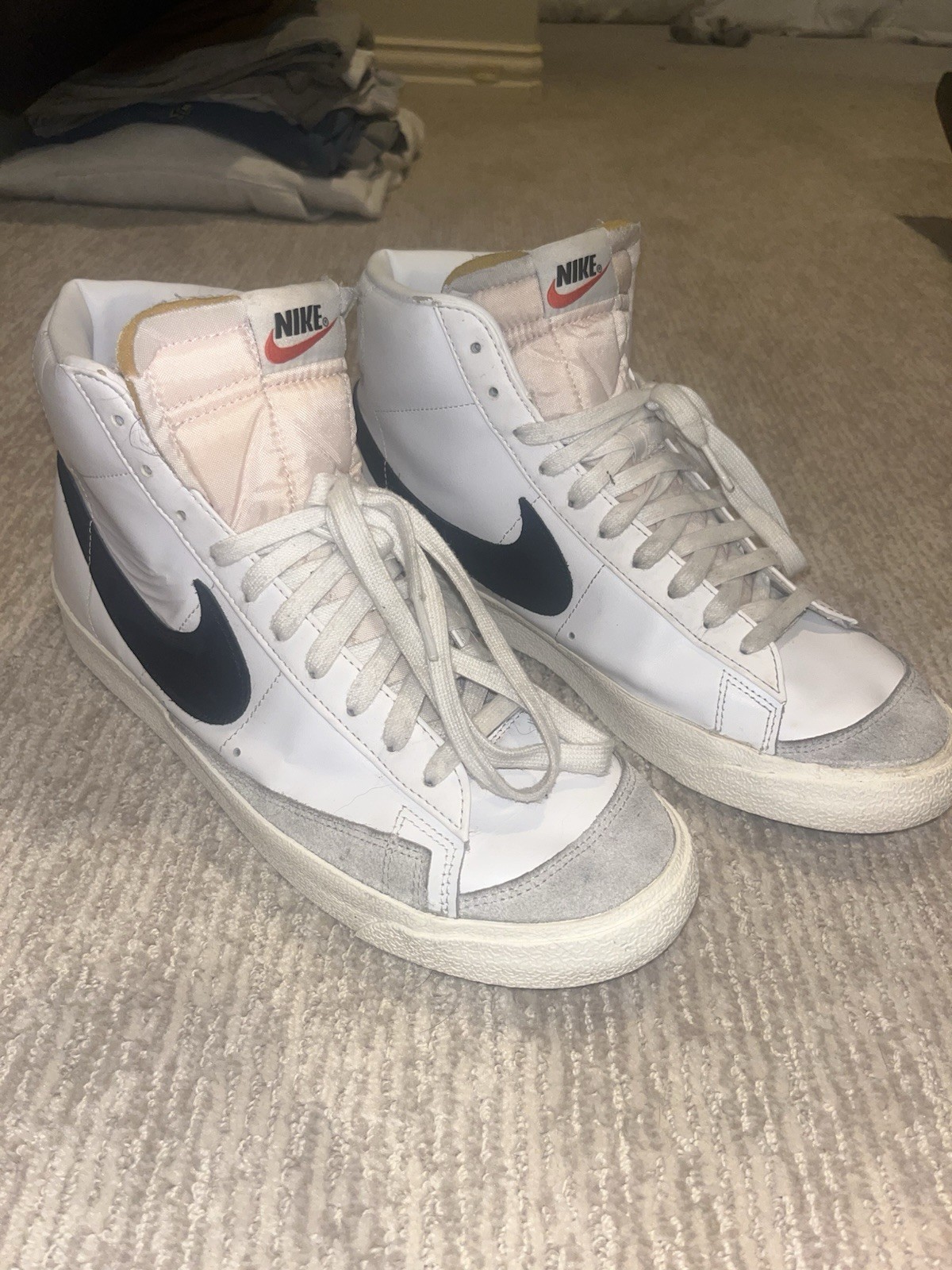 Nike Blazer Mid High-Top Sneakers White Black Leather Suede Basketball Shoes