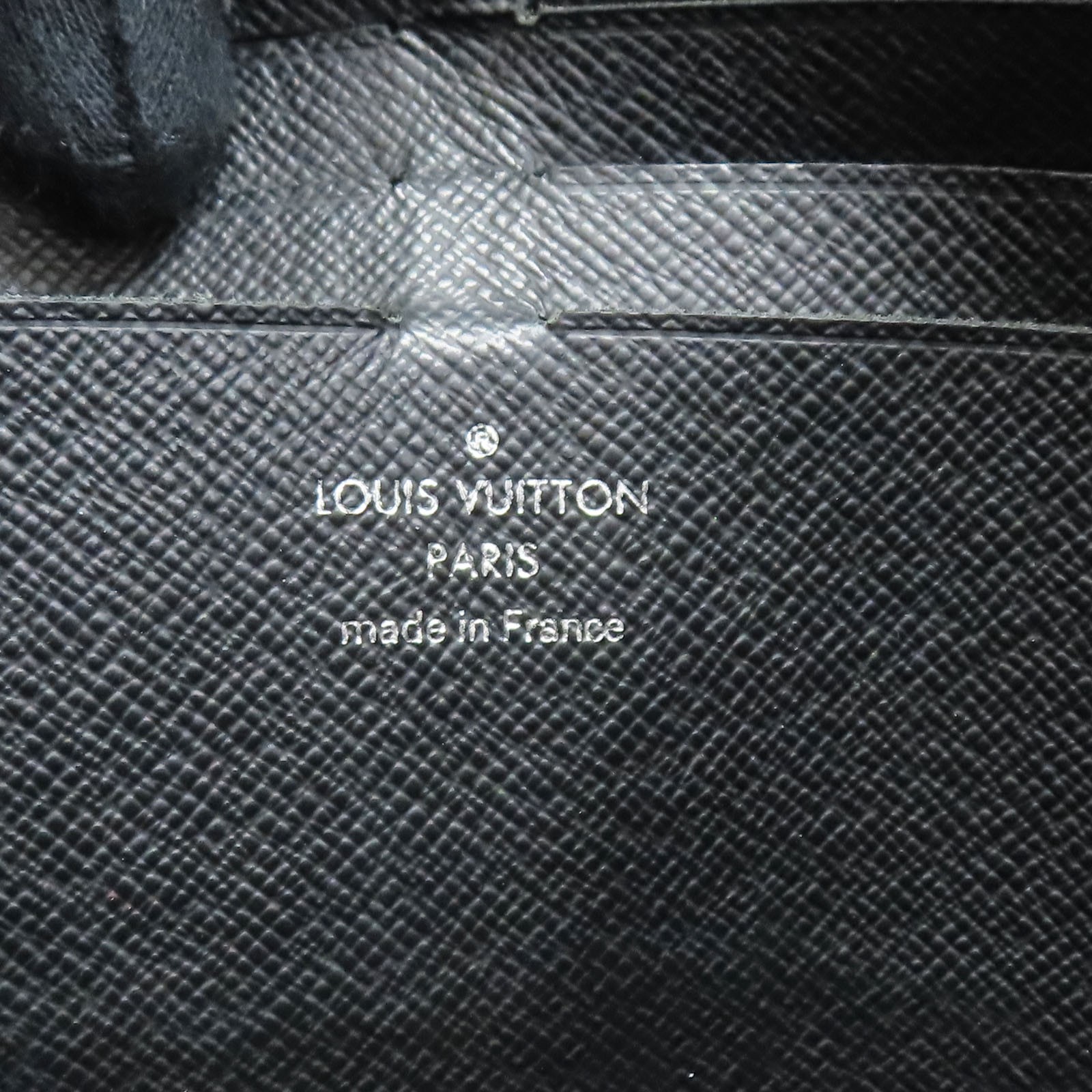 LOUIS VUITTON Pochette Voyage MM Cltuch Bag Monogram Eclipse Black M61692