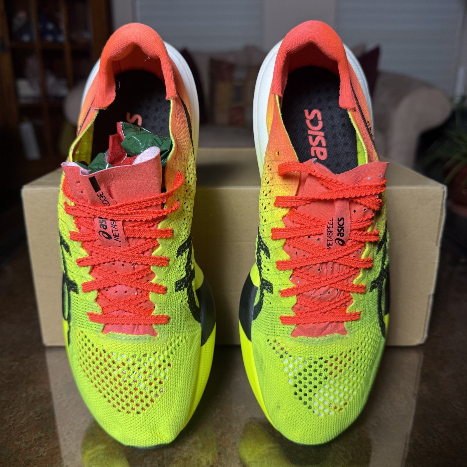 ASICS Metaspeed Edge Tokyo Women’s 8 Neon Carbon Plated Running Marathon Shoes