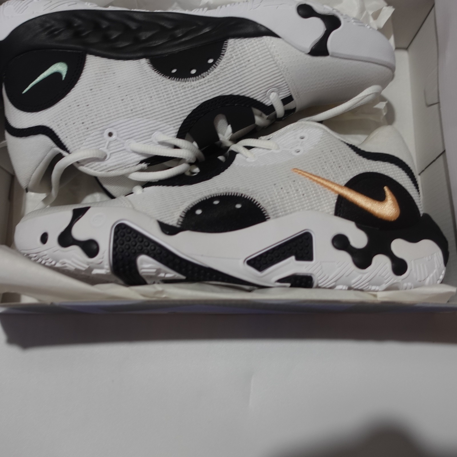 Nike PG 6 Orange Chalk White/Black/Gold Lace Up Sz 8 Low Top Sneakers DC1974-101