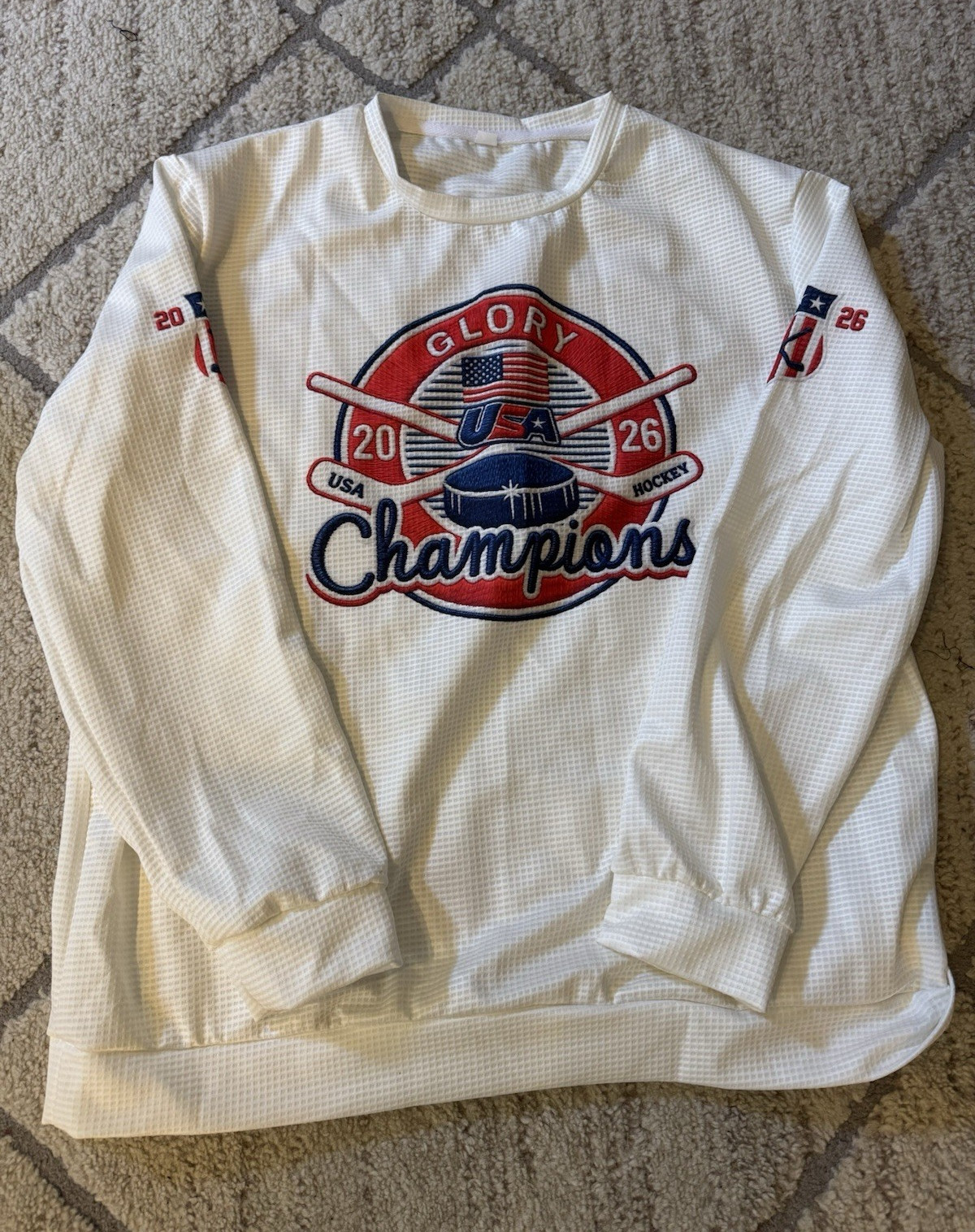 Men’s USA Hockey White Crewneck Pullover Sweatshirt Embroidered Logo XL