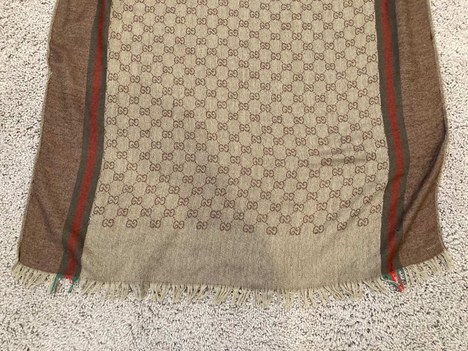 Authentic Gucci Monogram Scarf Wool Silk Blend Brown Beige Web Stripe 70″