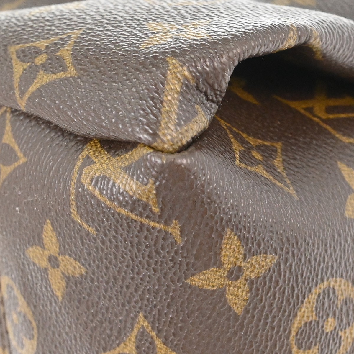 Best04 Louis Vuitton Monogram Artsy MM Handbag M40249 AR0110 YQ08361
