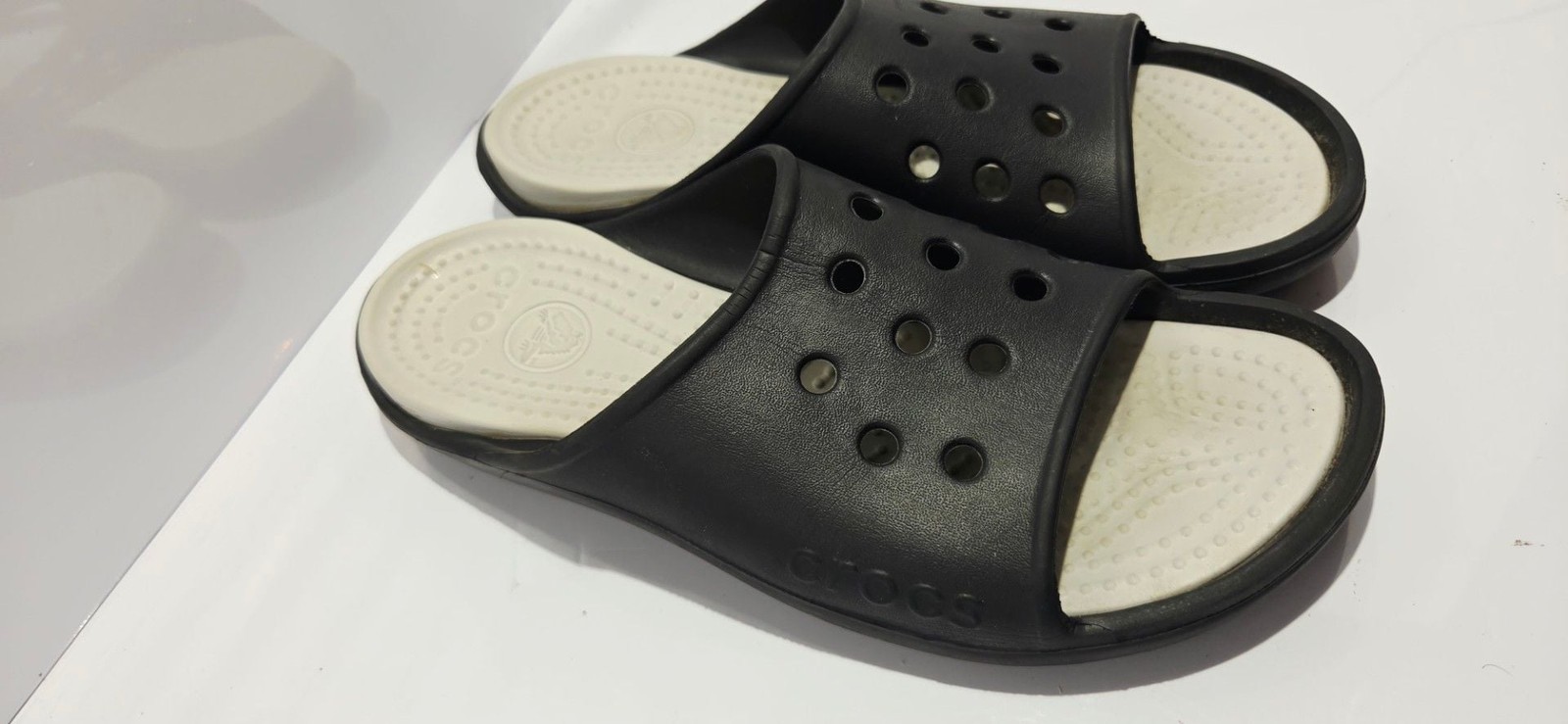 Crocs Baya Slide Sandals in Black/White, Size 13