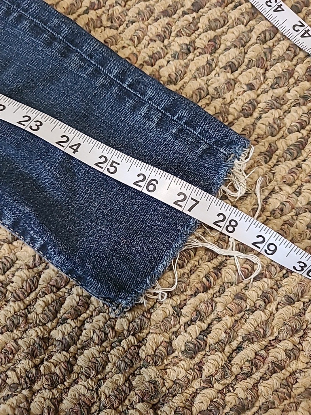 Hudson Collin Mid Rise Skinny Ankle Jeans Size 26 Raw Hem Denim