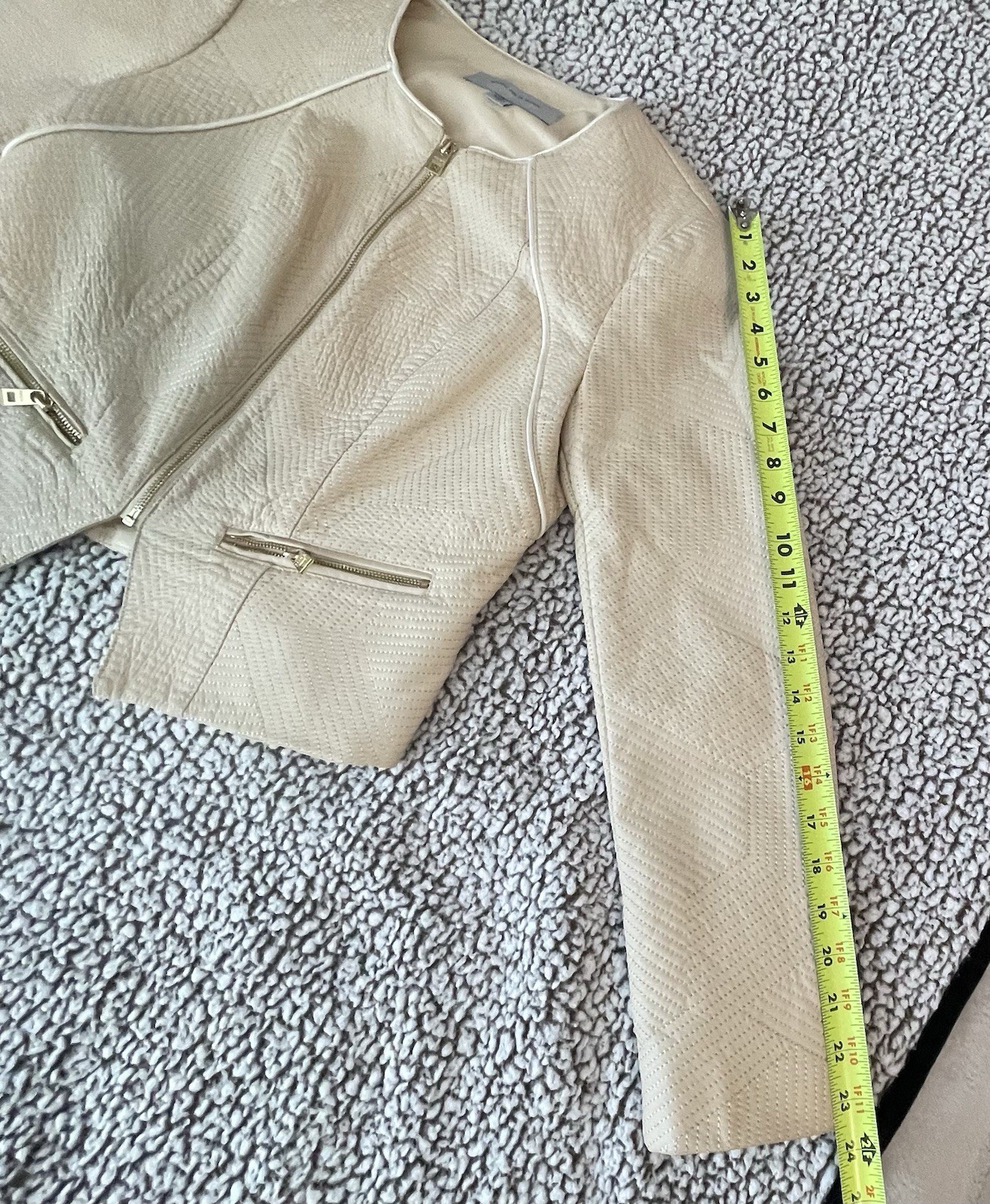 MARC NEW YORK ANDREW MARC JACKET BEIGE GOLD ZIPPERS SIZE M 100% Polyurethane