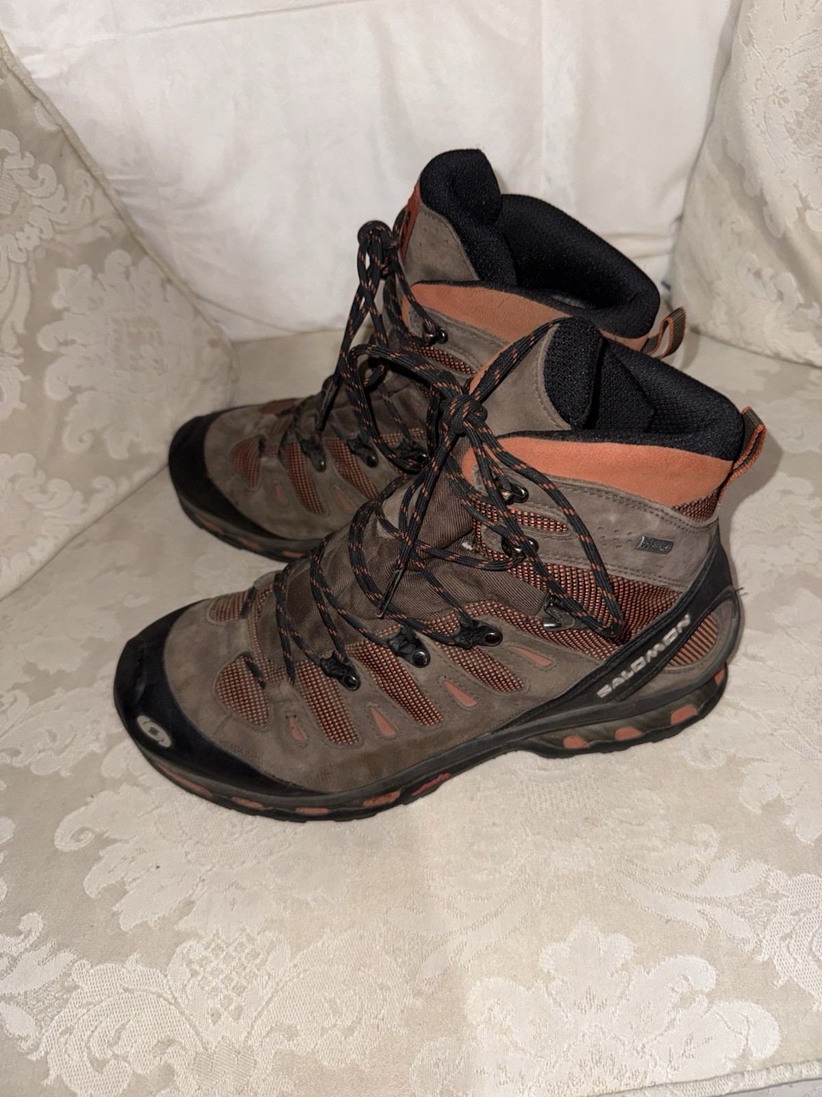 Salmon on Quest 4D GTX Waterproof Hiking Backpacking Boots Men’s US 11.5