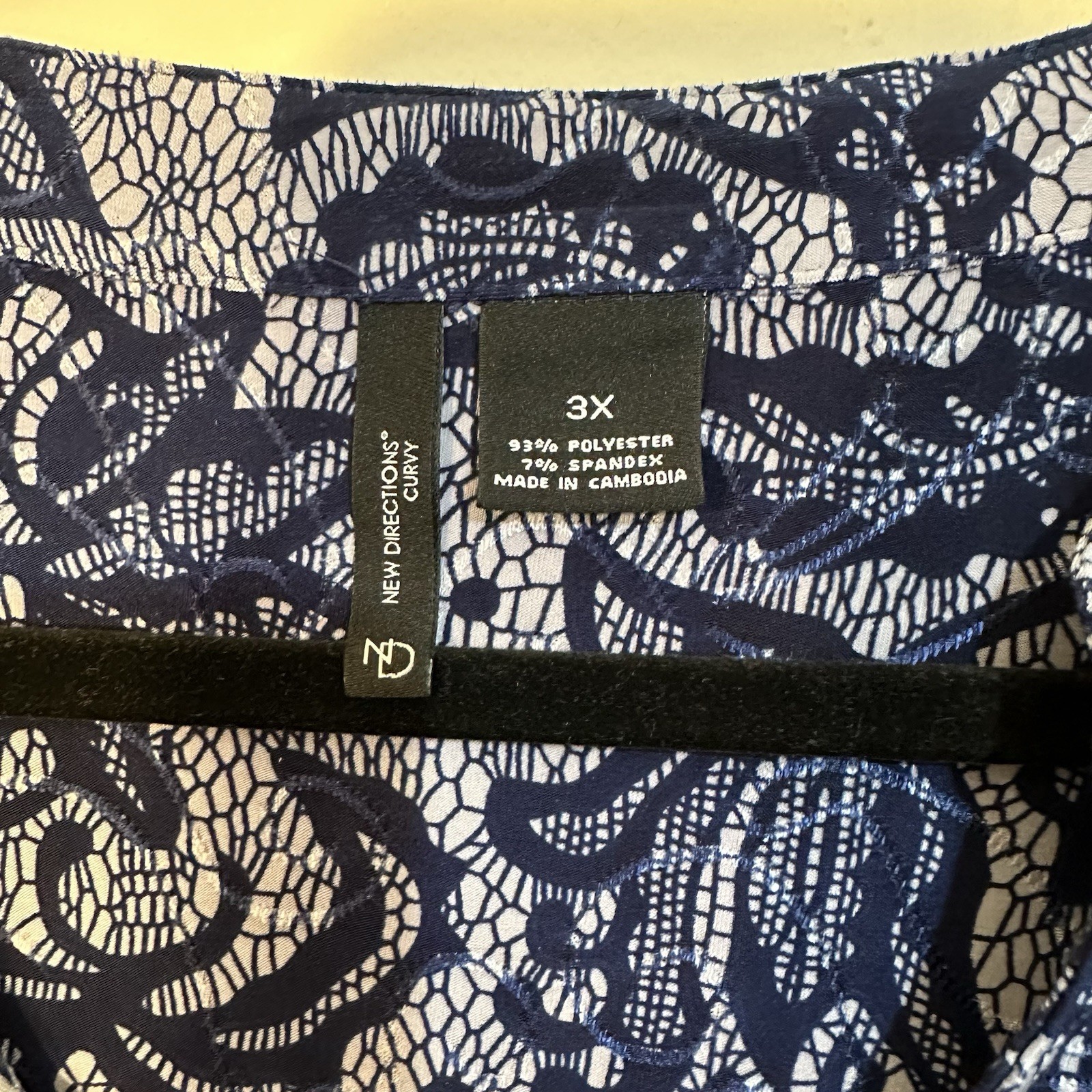 New Directions Womens Plus 3X Navy & White Floral Lace 3/4 Sleeve V-Neck Blouse
