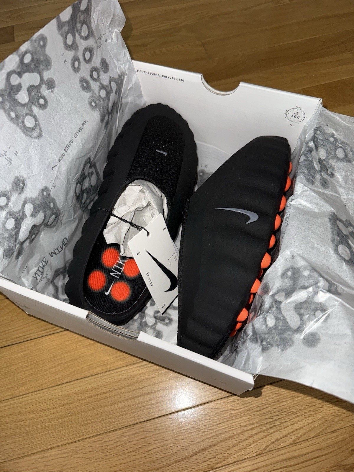 Nike Mind 001 Men’s Slides Black US Size 10 Fits 9 New With Box
