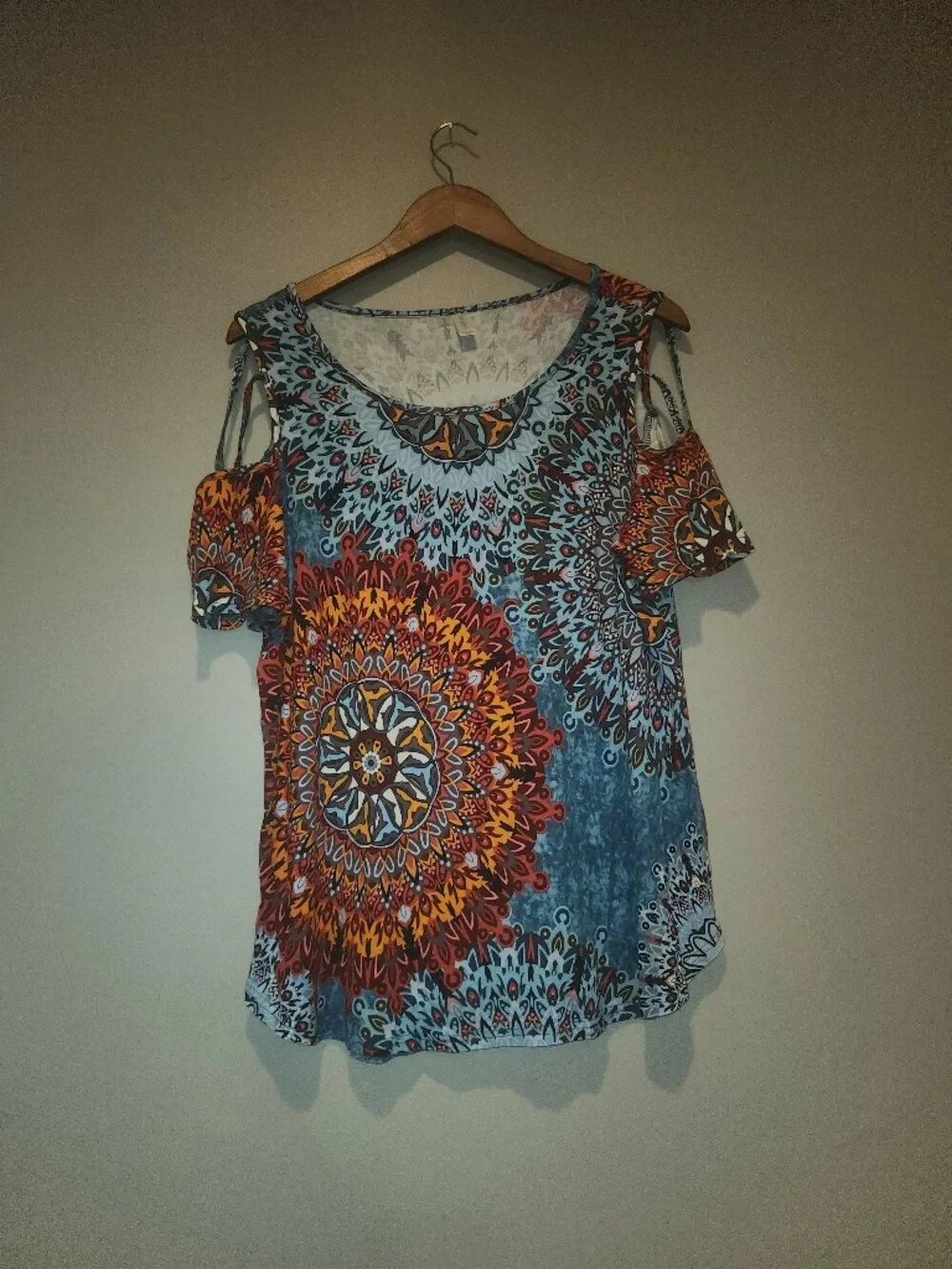 NILOUFO Multi-color patterned Top