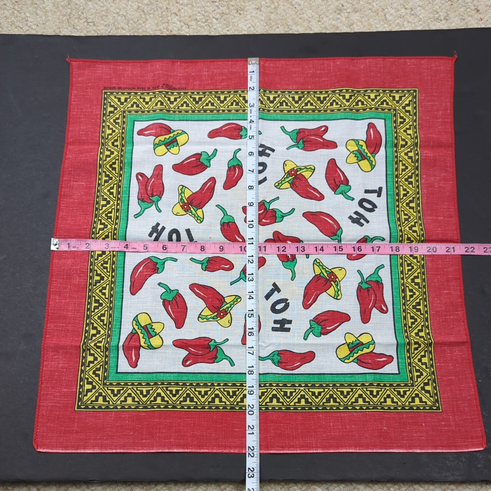 Vintage Chili Pepper Bandana Polycotton USA Biker 21×22 Red Sombrero Hot Aztec