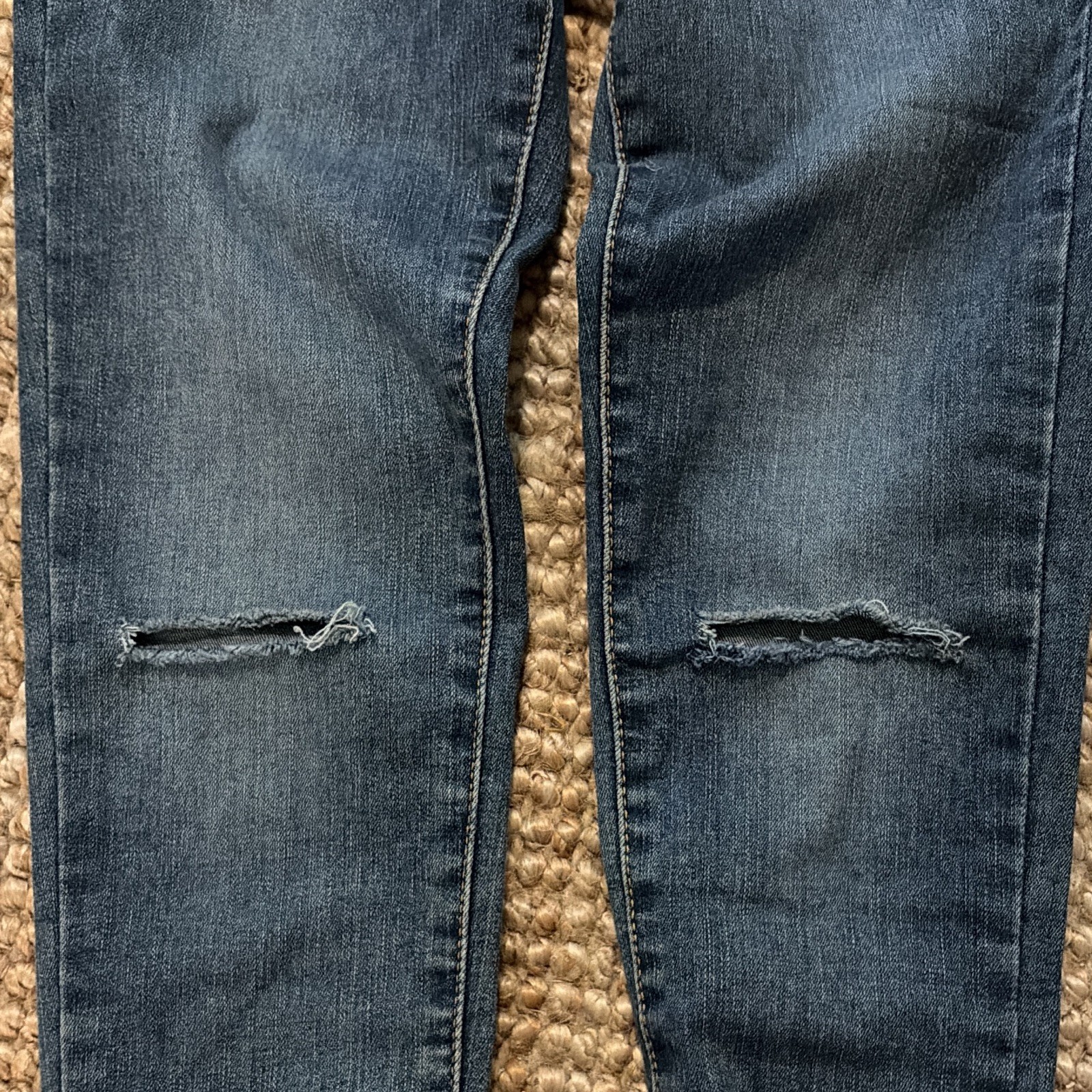 Levi’s 720 high rise super skinny jeans