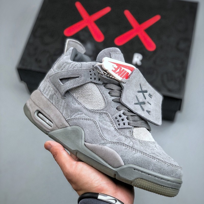 930155-003 New KAWS AJ4 Retro Cool Grey 2017 Men’s Size 4-13