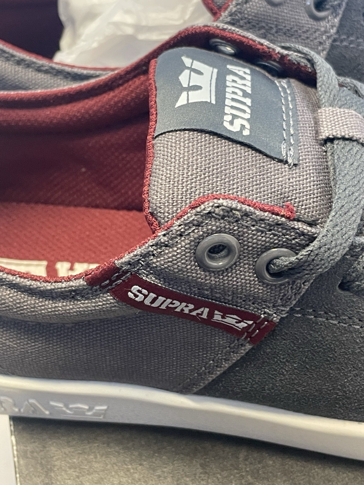 New! SUPRA Stacks 2 Magnet Gray/Port-White Skate Shoes Woman’s Sz US9.5/Mens7.5!