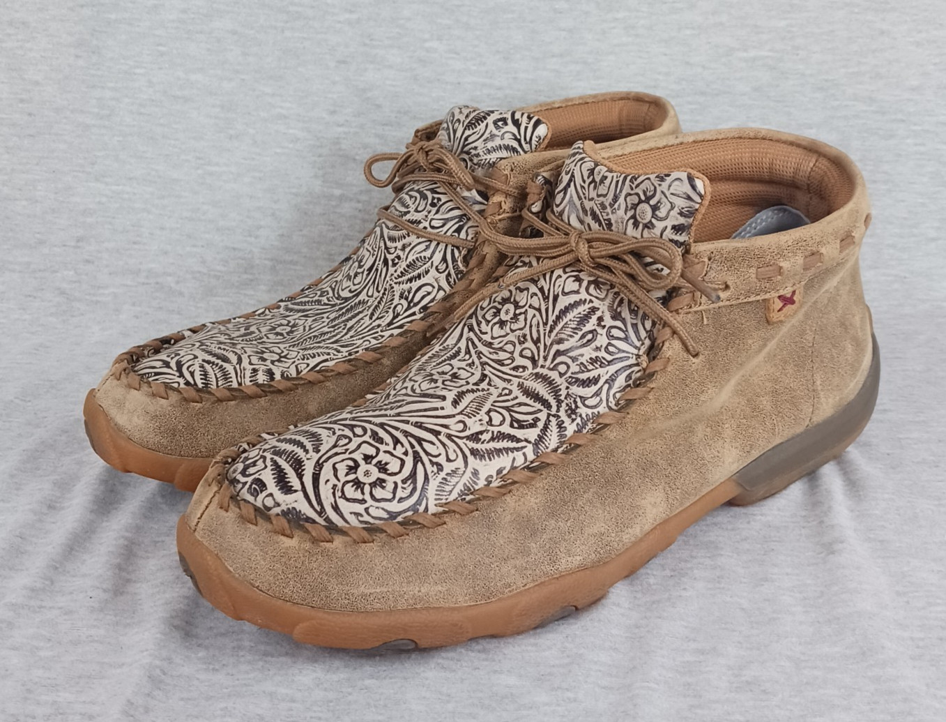Twisted X Women’s Tooled Chukka Driving Mocs Leather Shoes Floral Design Size 11