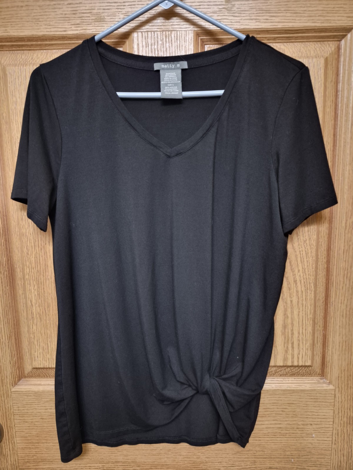 Matty L Women’s Black Side-Knotted Top Size Large