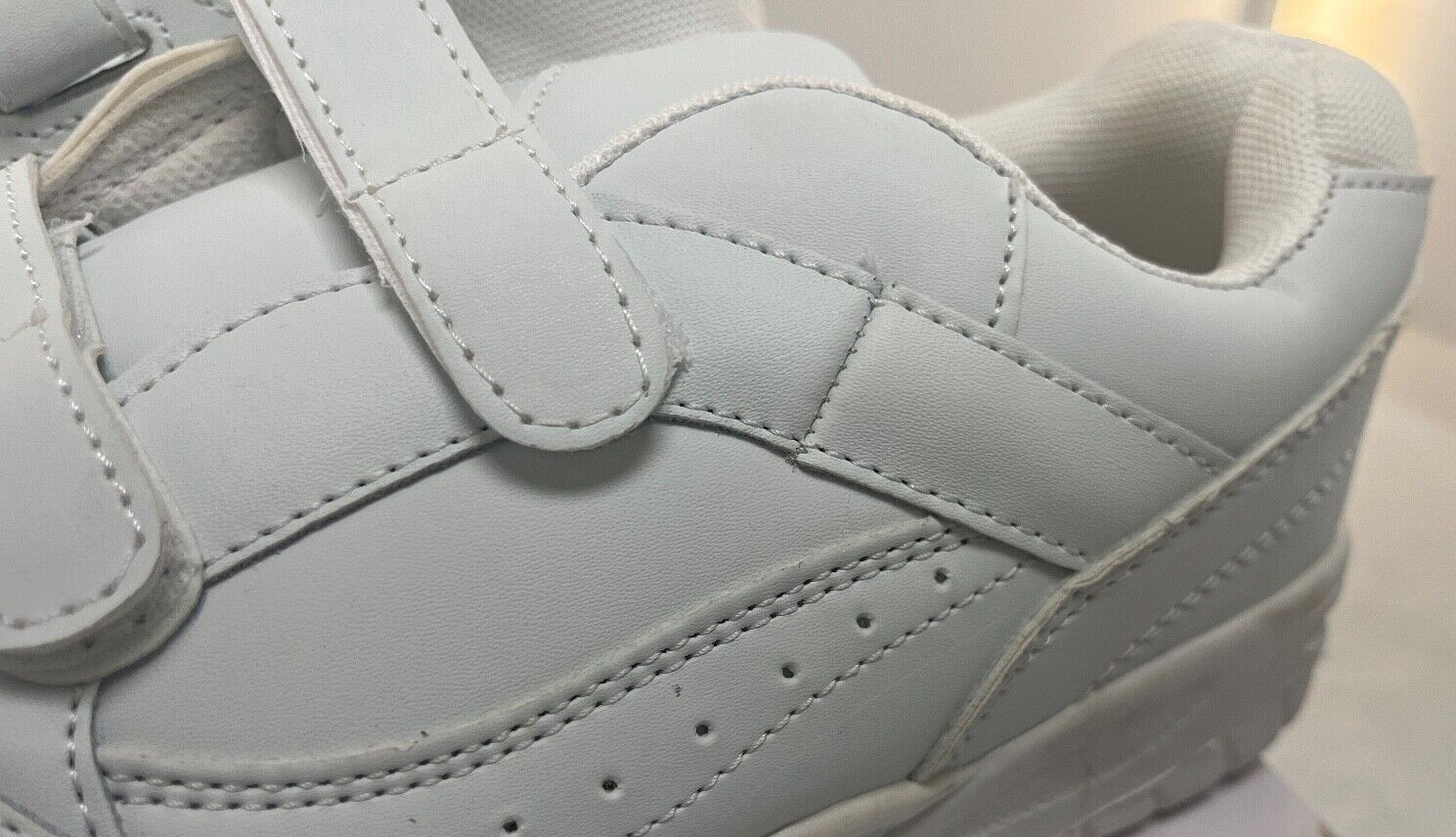 $10 Men’s Athletic White Tennis Shoe Style No. 2800 NEW in box NWD Size 5 to 17