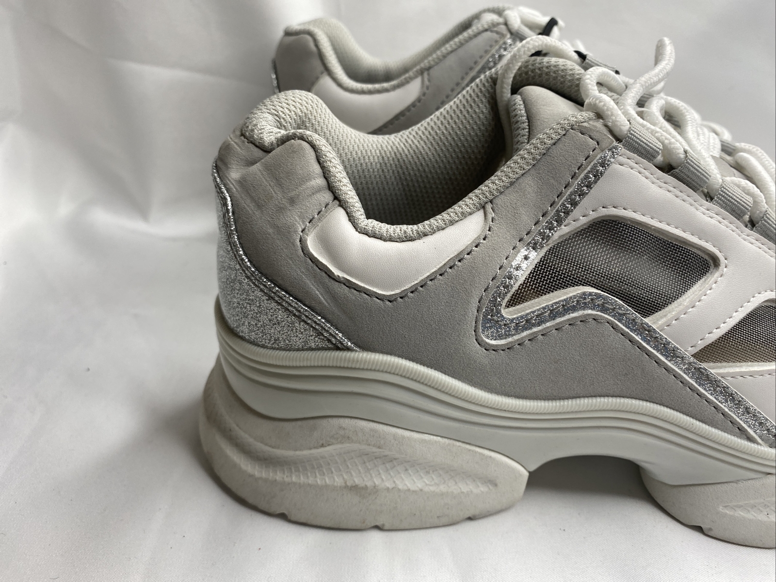 NEW ZARA White Silver Fashion SHINY MESH SNEAKERS Lace up USA 9 EU 40 K48