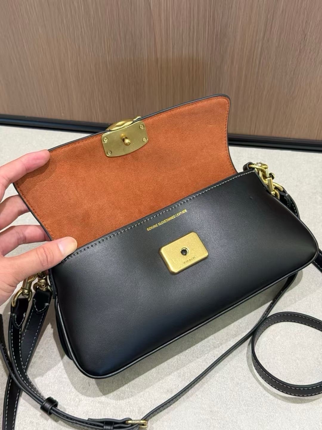 COACH CAM16 Jet Shoulder Bag Black Leather Crossbody New