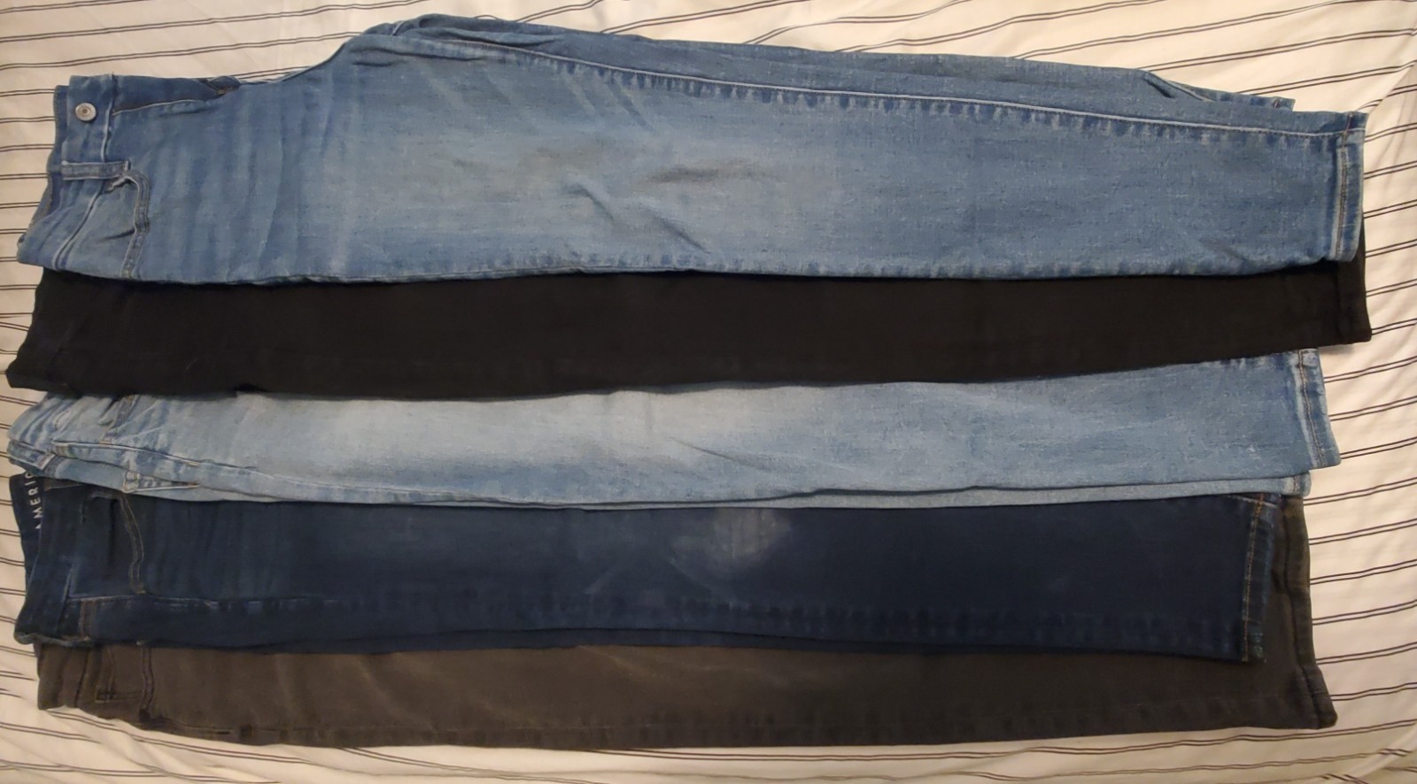 4 Pack American Eagle Super High Waisted jeans RM54485 CA03873