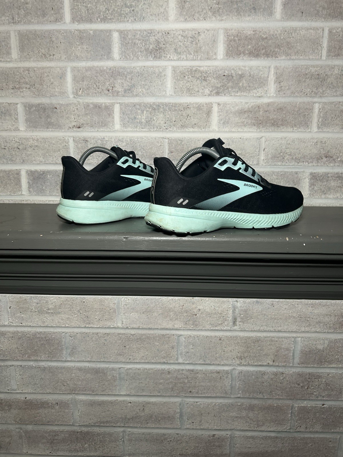 Brooks Launch GTS 8 Black Teal Running Shoes 1203451B096 Women 9 Medium (B)