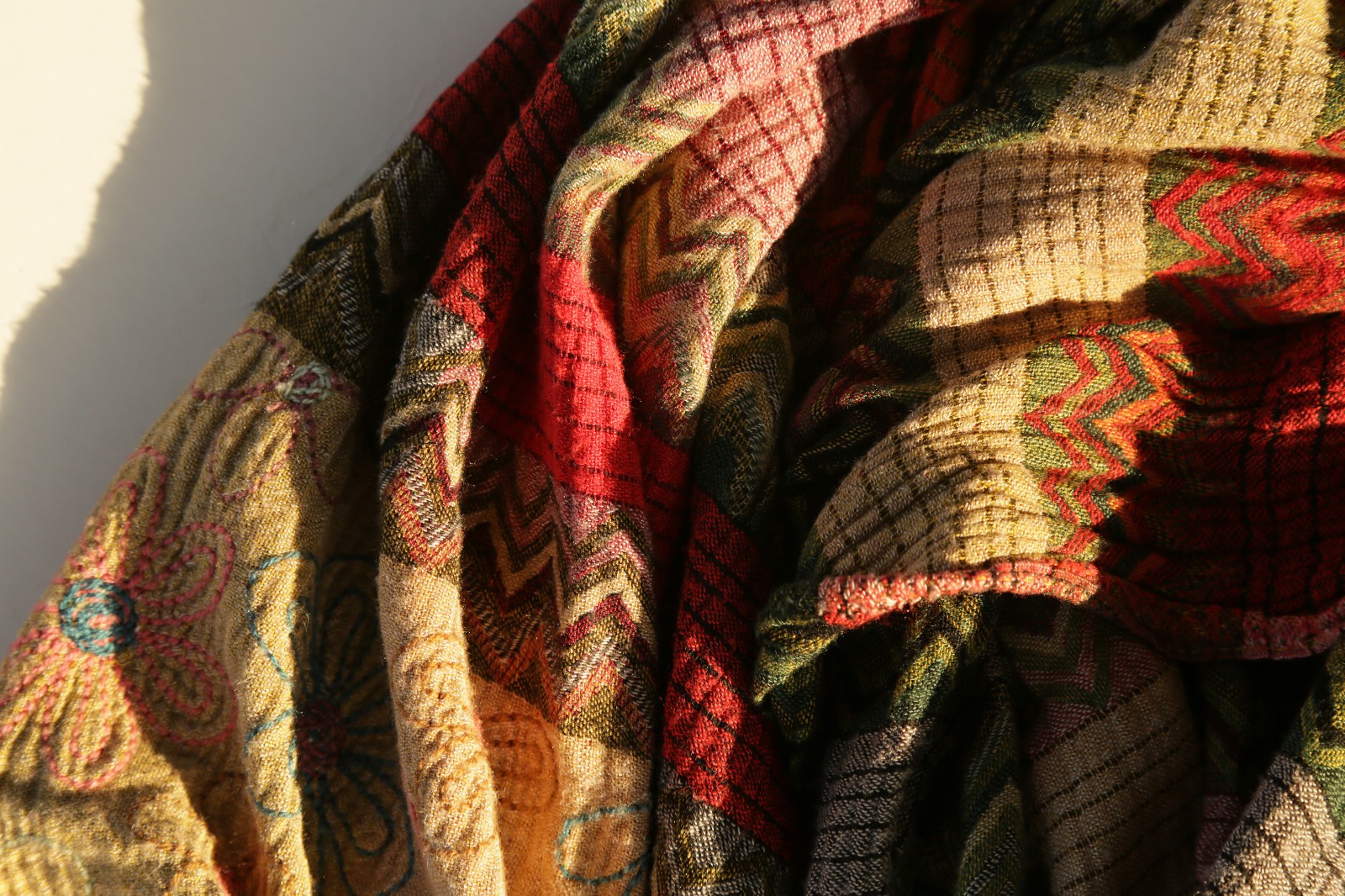 Y2K DIMRI Floral Striped Summer Scarf Wrap Soft Rayon Rectangle Red Multicolor