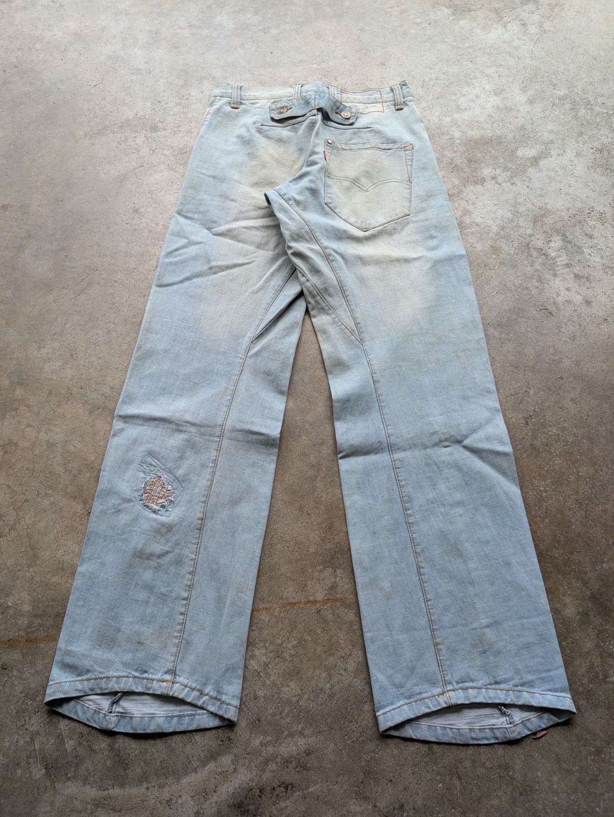28×32 Levi’s engineered buckleback sashiko Y2K denim jeans vintage