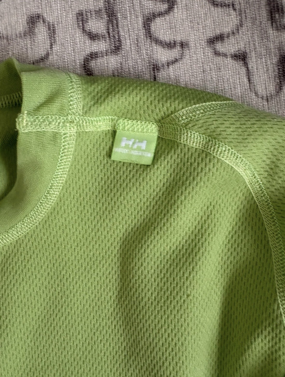 Helly Hansen LIFA Base Layer Crew Neck Shirt Lime Green Long Sleeve Women’s M