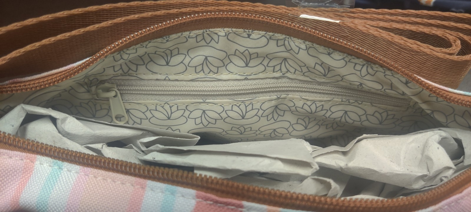 Lily Bloom Striped Crossbody Bag Zip Adjustable Detachable Strap Pink Blue