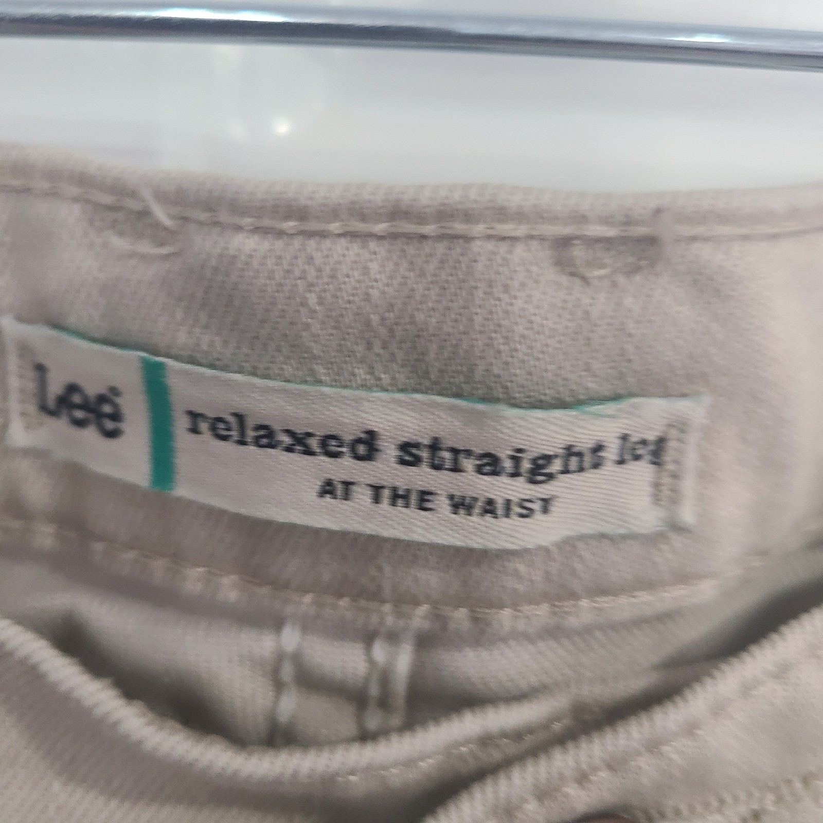Lee Relaxed Straight Leg Pants Women’s 14M Beige Twill Khakis Casual