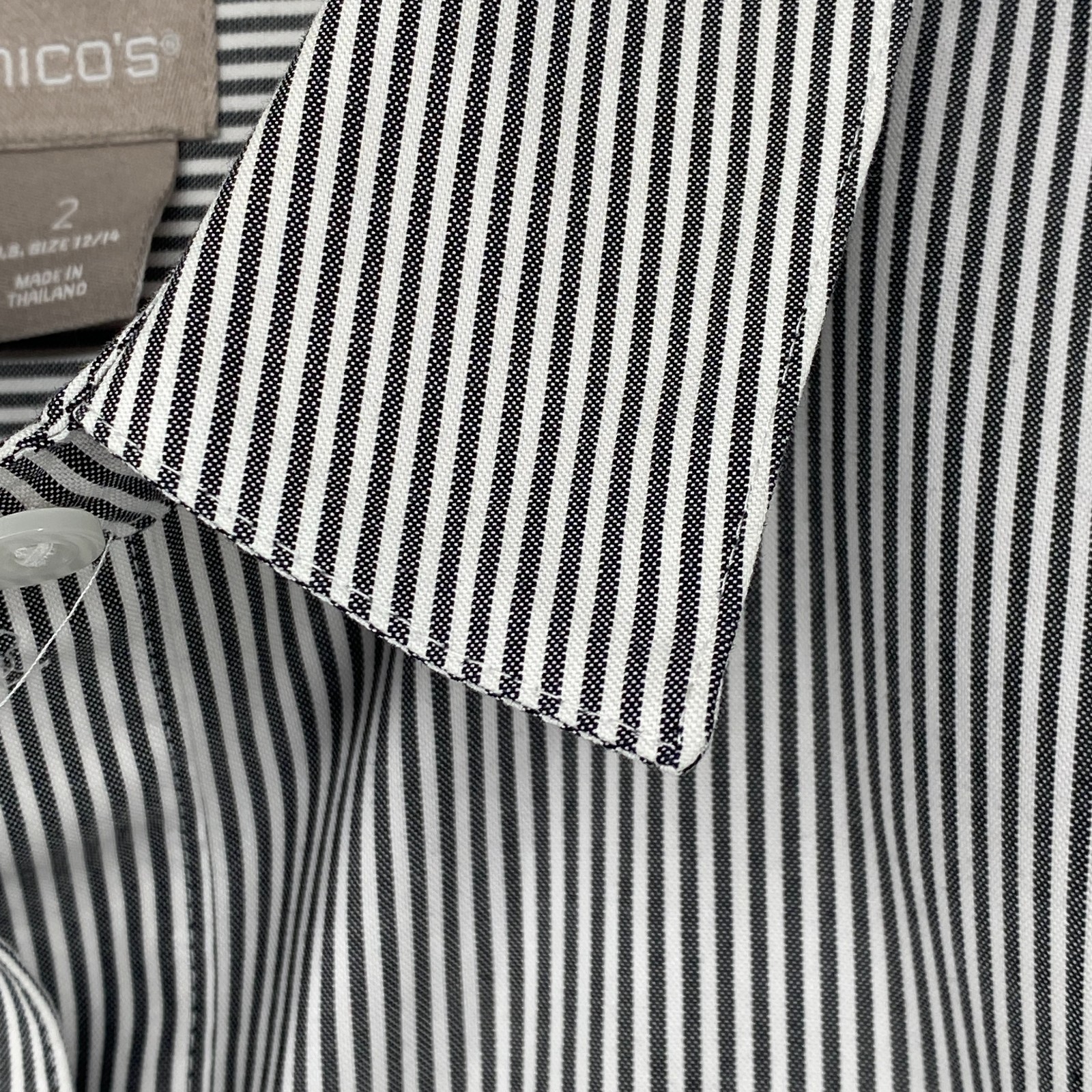 CHICOS Top 2 L 12-14 COOLMAX All Season No Iron Striped Button Up Shirt Black