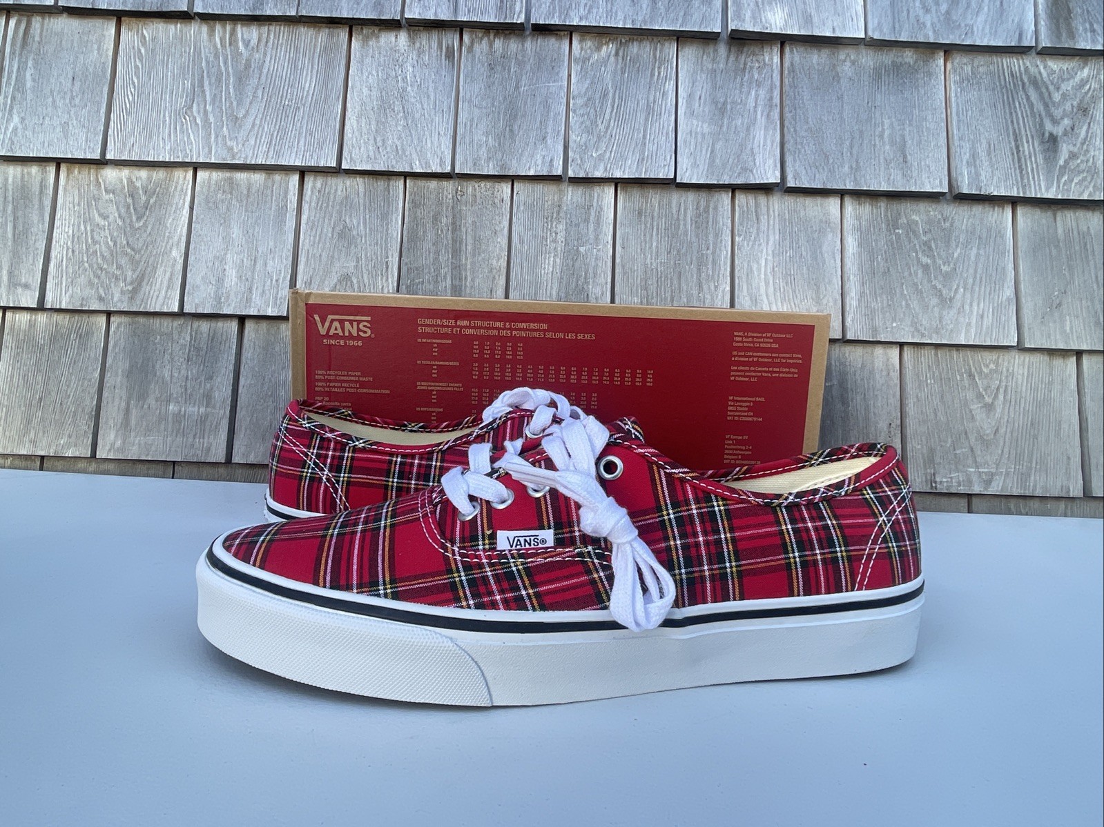 Vans Authentic Shoes Plaid Red White Low Top Skate Sneaker Men’s Size 10.5 NEW