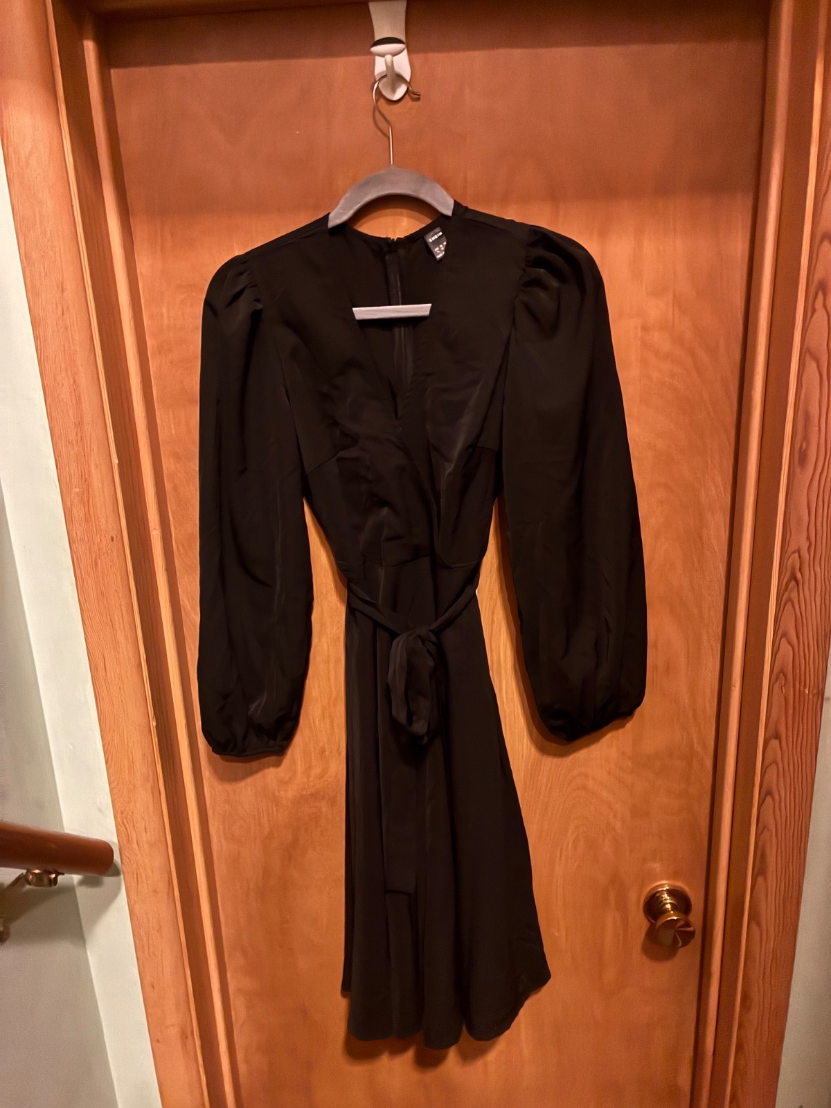 Black dress, women’s, size S, versatile (any occassion), never worn (like new)