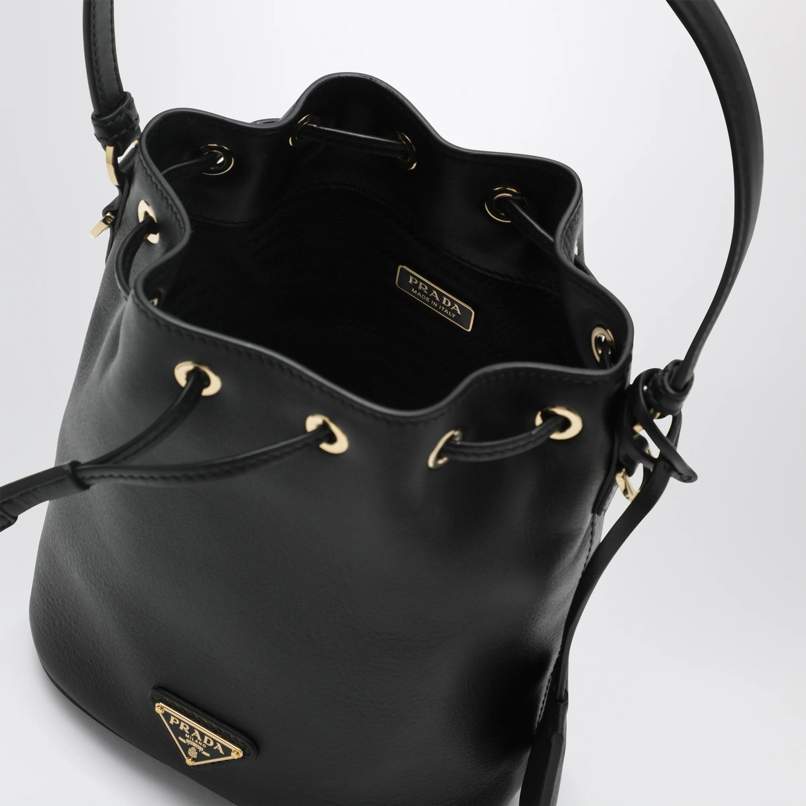 Prada Re-Edition 1978 Black Bag