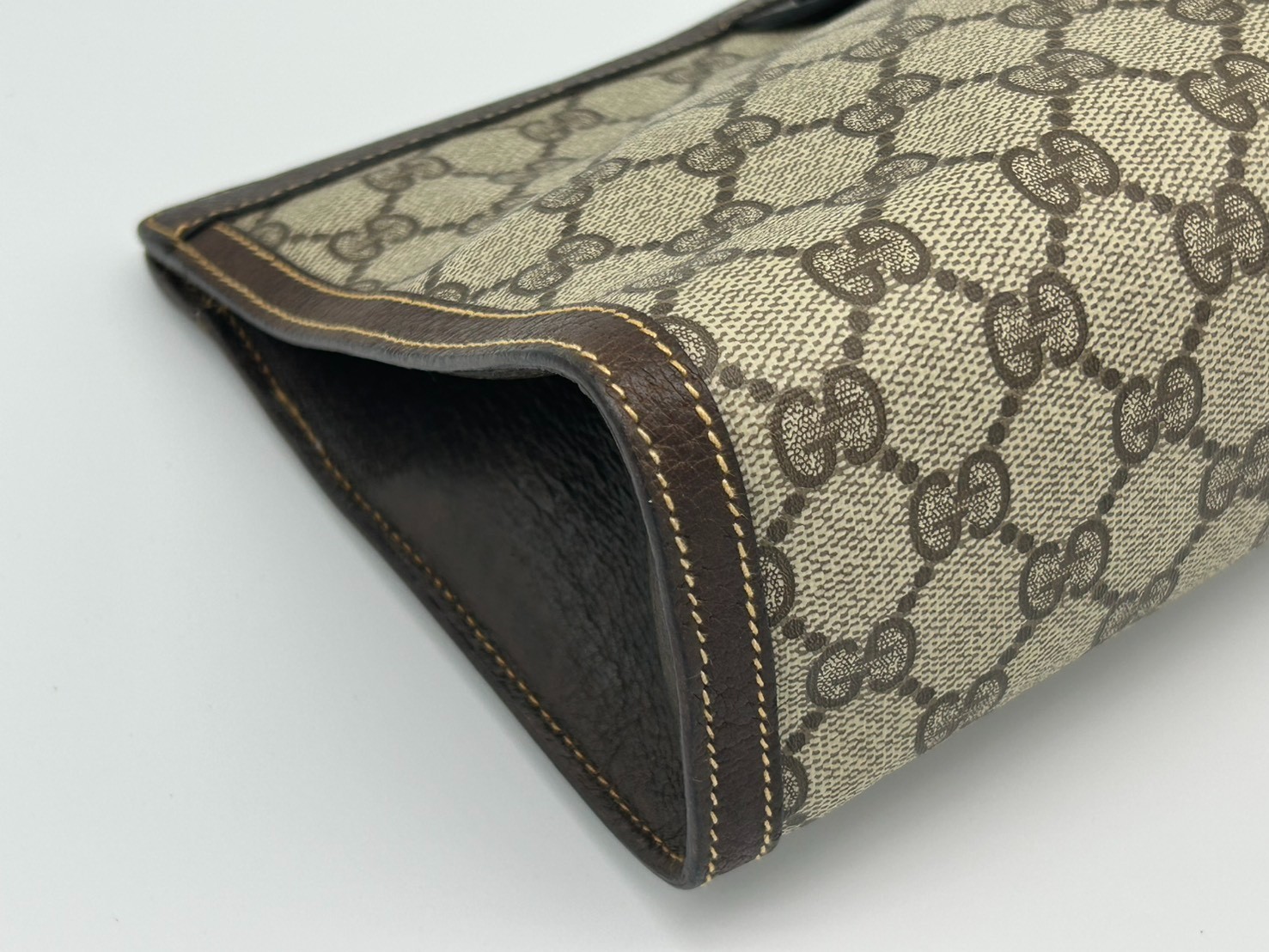 Gucci Clutch Bag GG Supreme Pouch Brown PVC Leather Vintage Authentic