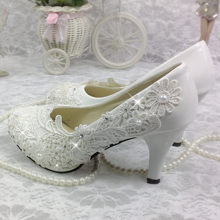 Lace white ivory crystal Women’s Wedding shoes Bridal flats low high heel pump