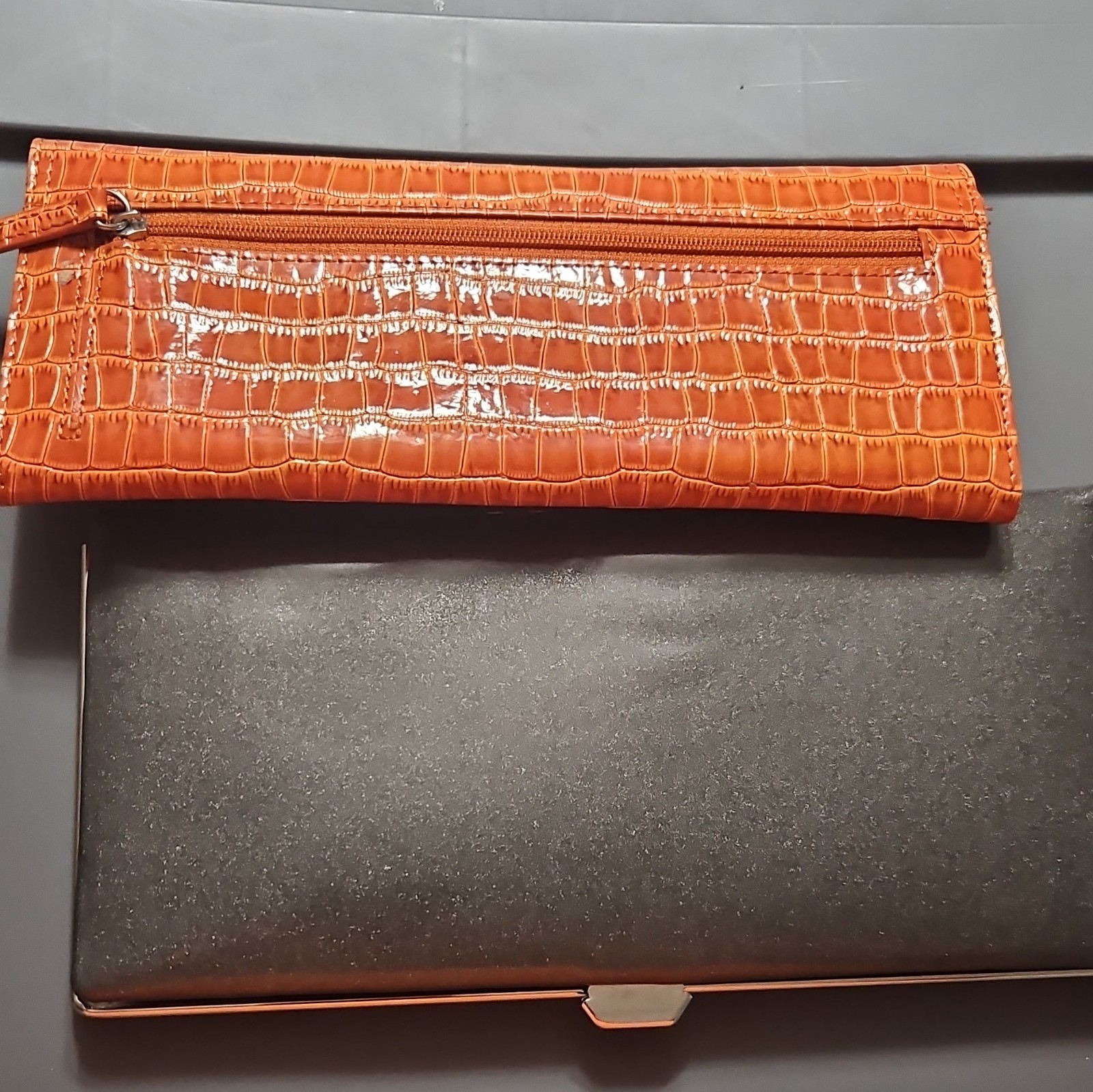 Rosetti New York Orange Crocodile Embossed Folding Wallet, Card Slots, Zip