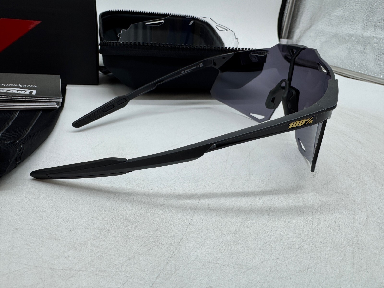 100% HYPERCRAFT SPORT PERFORMANCE FRAMELESS SUNGLASSES SCRATCH RESISTANT UV400