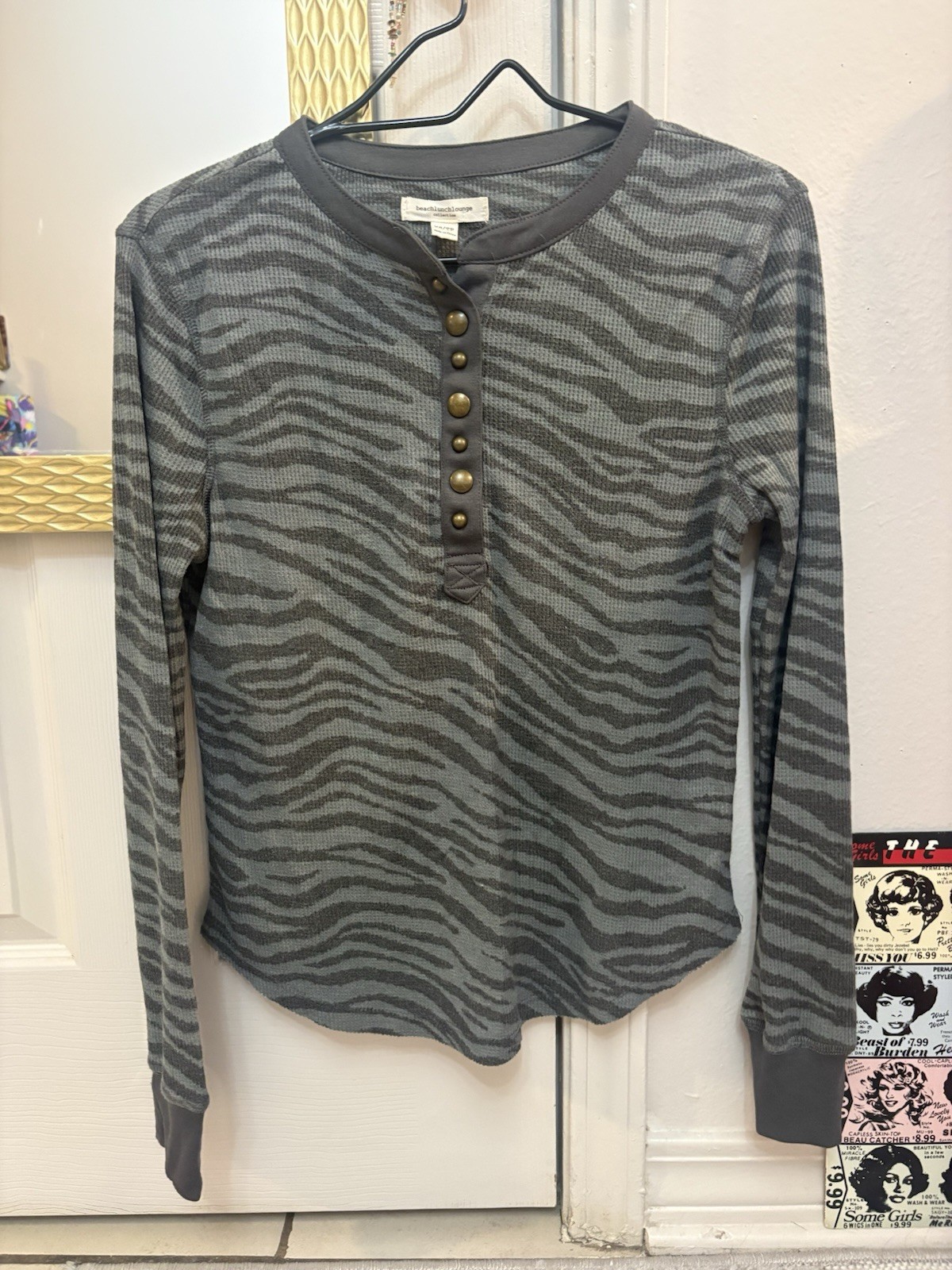 Beachlunchlounge Zebra Thermal Henley Shirt Gray Long Sleeve Waffle Knit XS