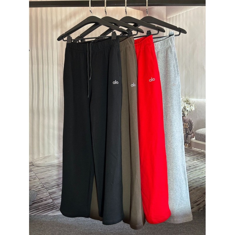 NEW AIo Yoga Accolade Straight Leg Sweatpant Smooth Soft Fit Women’s Casual Pant