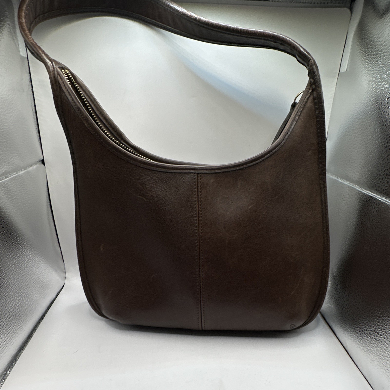 vintage Coach Ergo Zip Hobo Shoulder Bag crafted from mahogany brown leather.