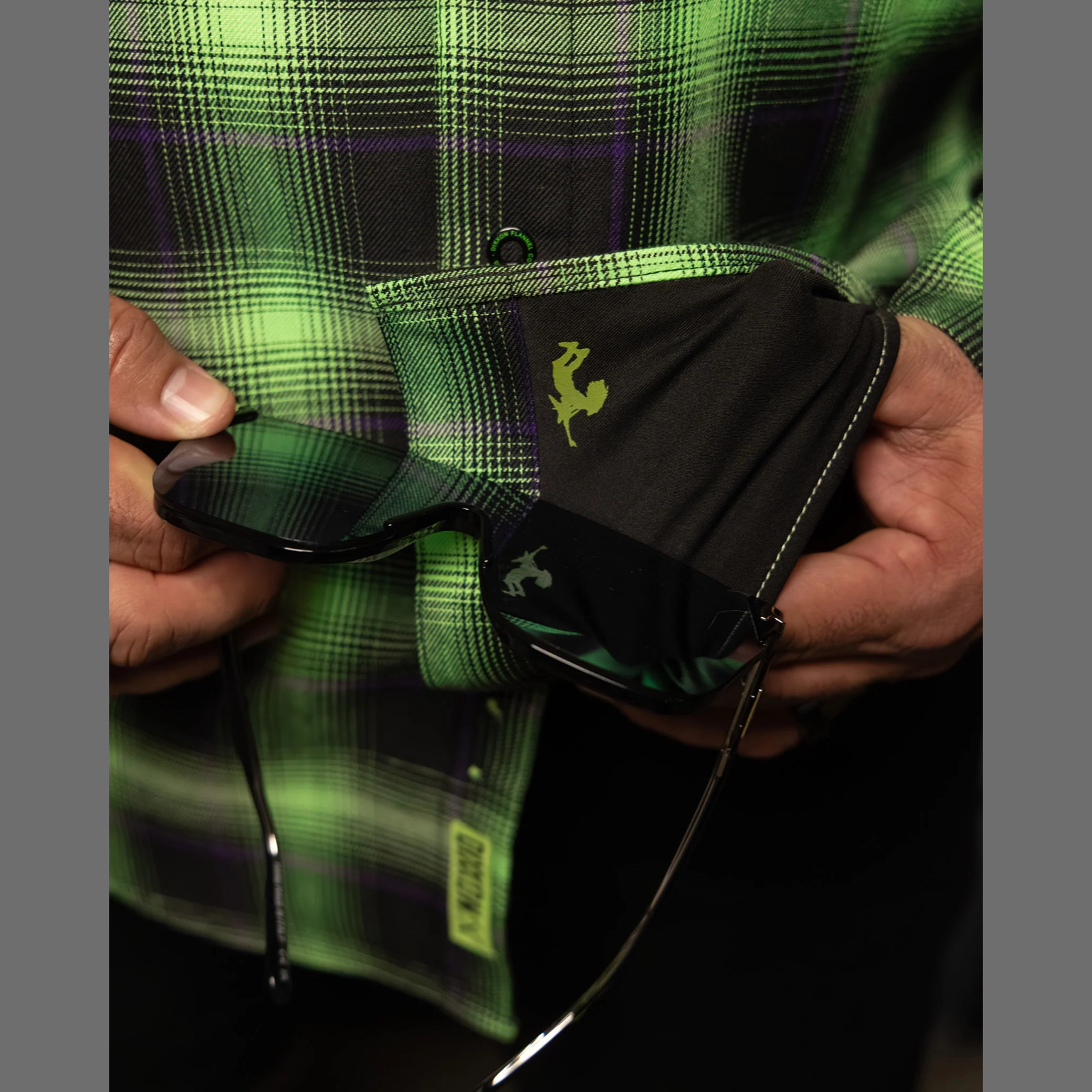 DIXXON FLANNEL x DIMEBAG DARRELL Flannel Shirt Collab – Men’s Large