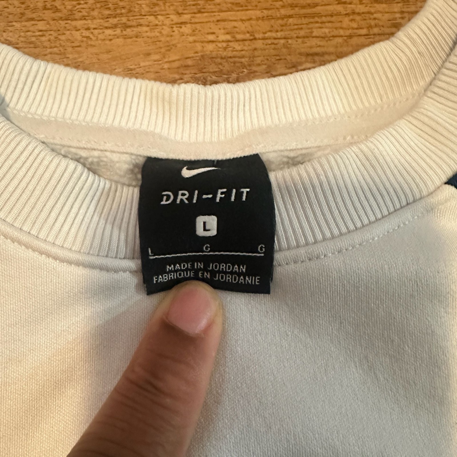 Nike Dri-Fit Two-Tone Colorblock Raglan Crewneck Sweatshirt
